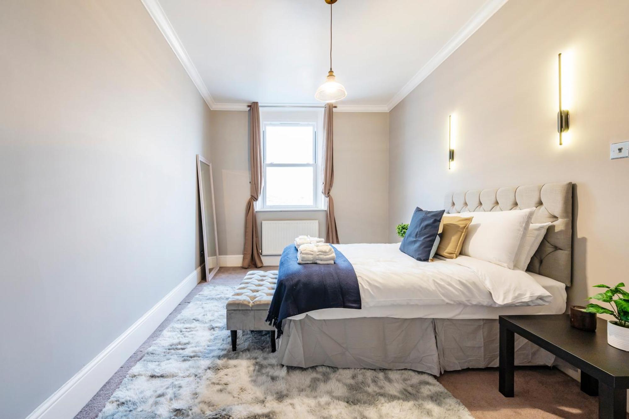 Large 1 Bedroom In Center Of London 3 Exterior foto